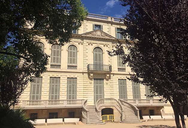 fachada trasera Palau Robert