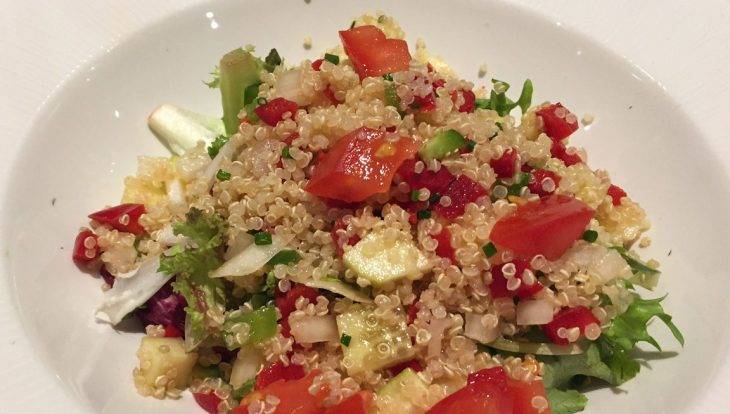 comida vegana, ensalada de couscous Trencadís